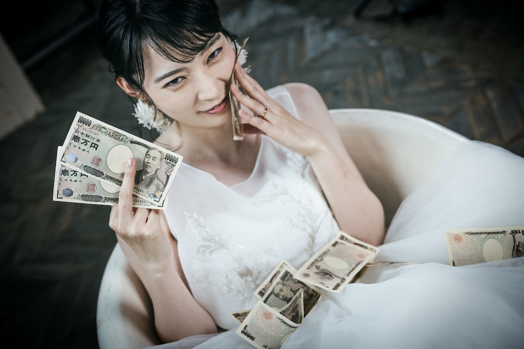 Pairs(ペアーズ)にいる業者のイメージ1